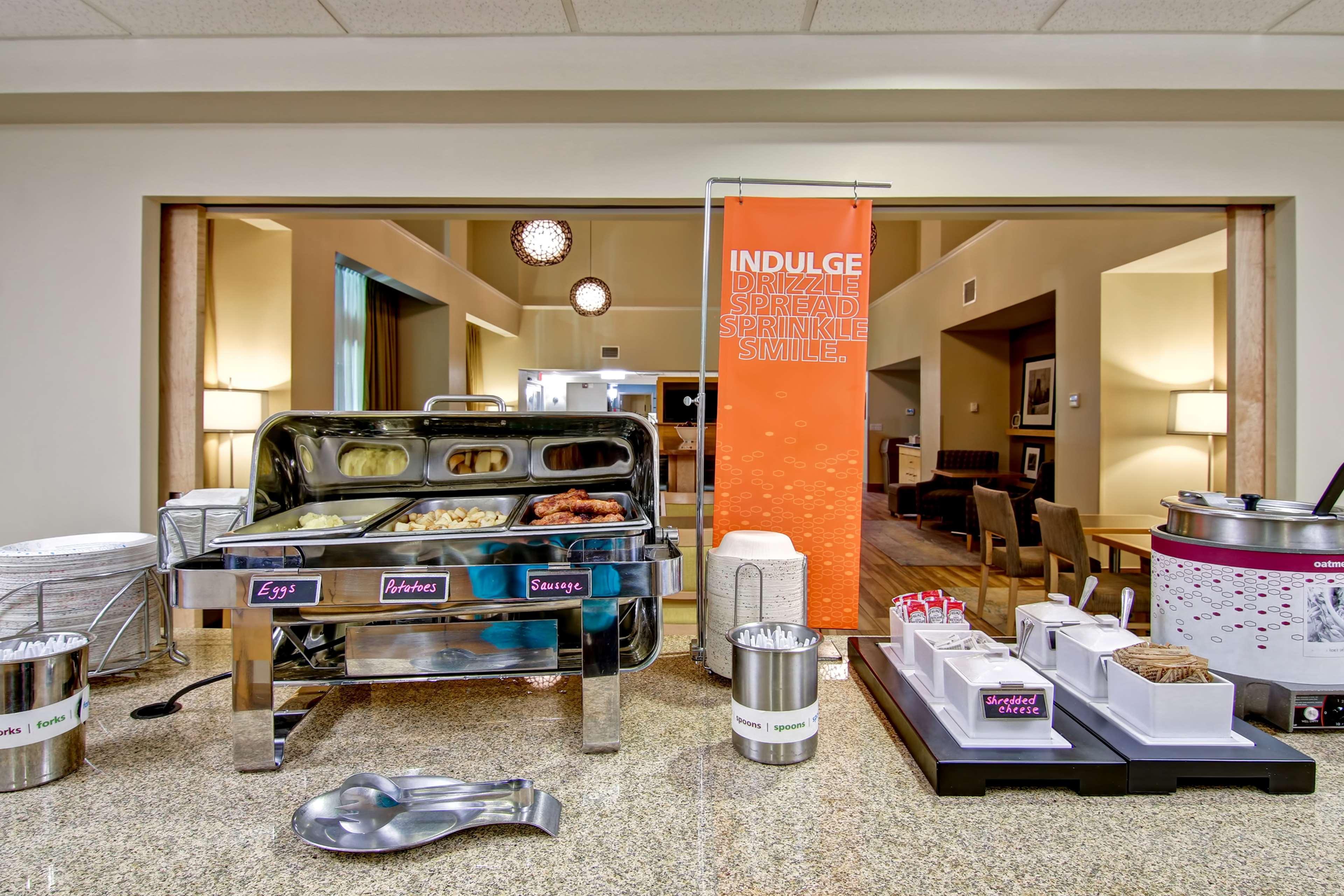 Hampton Inn & Suites Saint John Εξωτερικό φωτογραφία