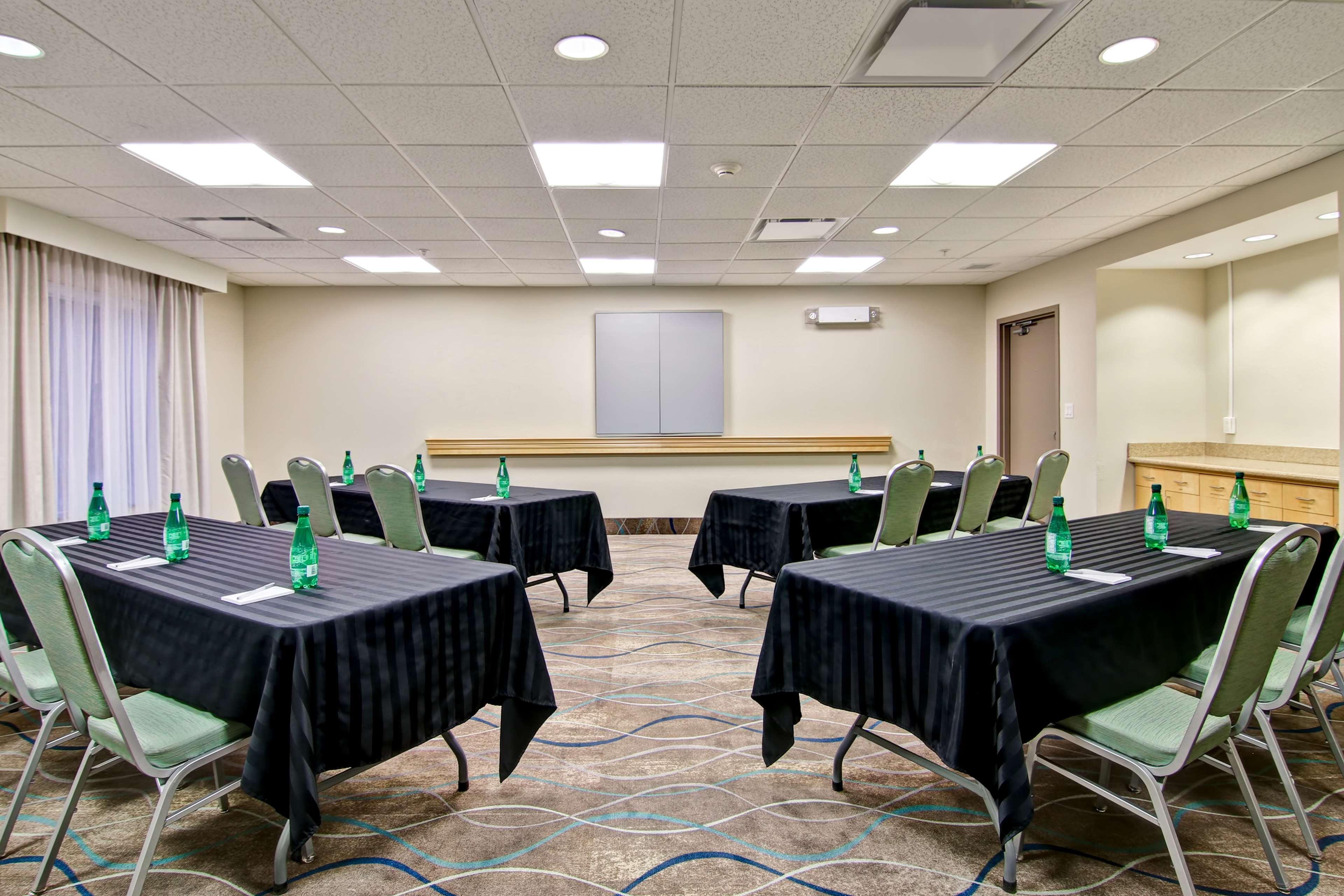 Hampton Inn & Suites Saint John Εξωτερικό φωτογραφία