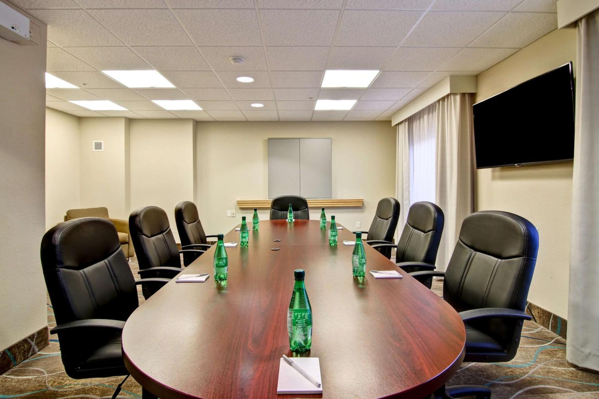 Hampton Inn & Suites Saint John Εξωτερικό φωτογραφία