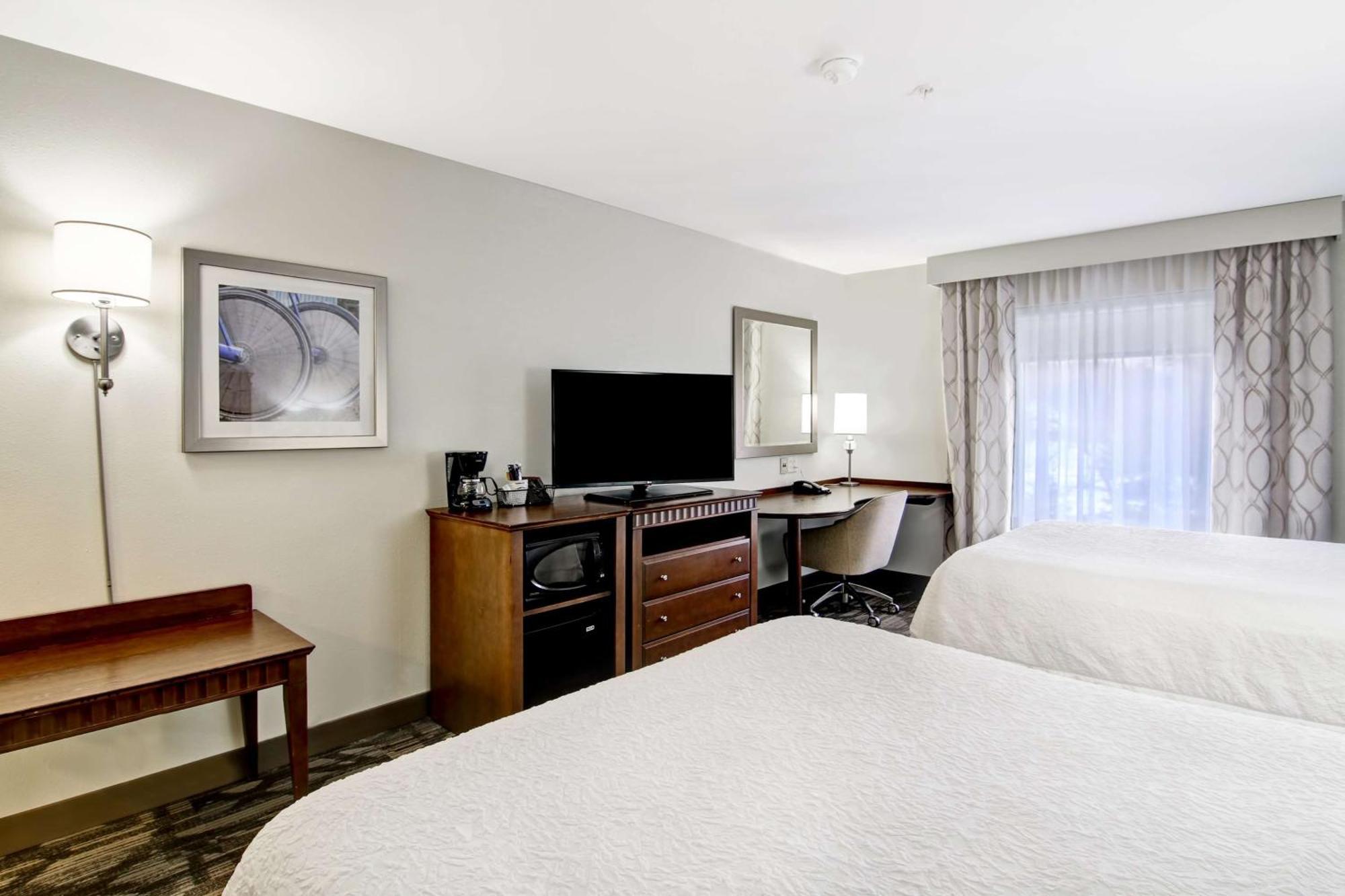 Hampton Inn & Suites Saint John Εξωτερικό φωτογραφία