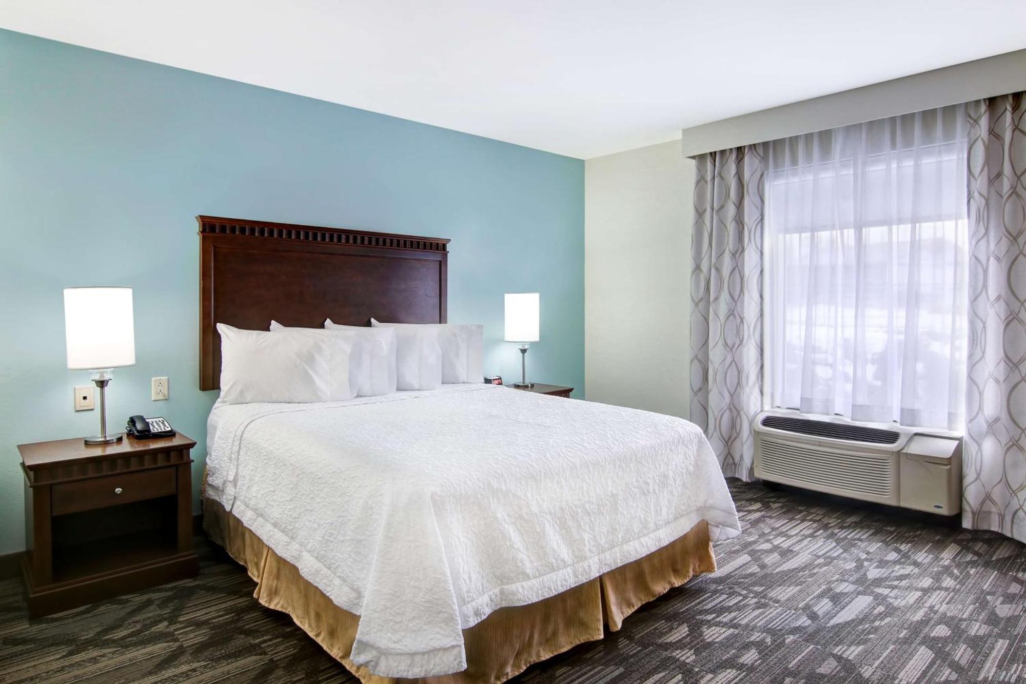 Hampton Inn & Suites Saint John Εξωτερικό φωτογραφία