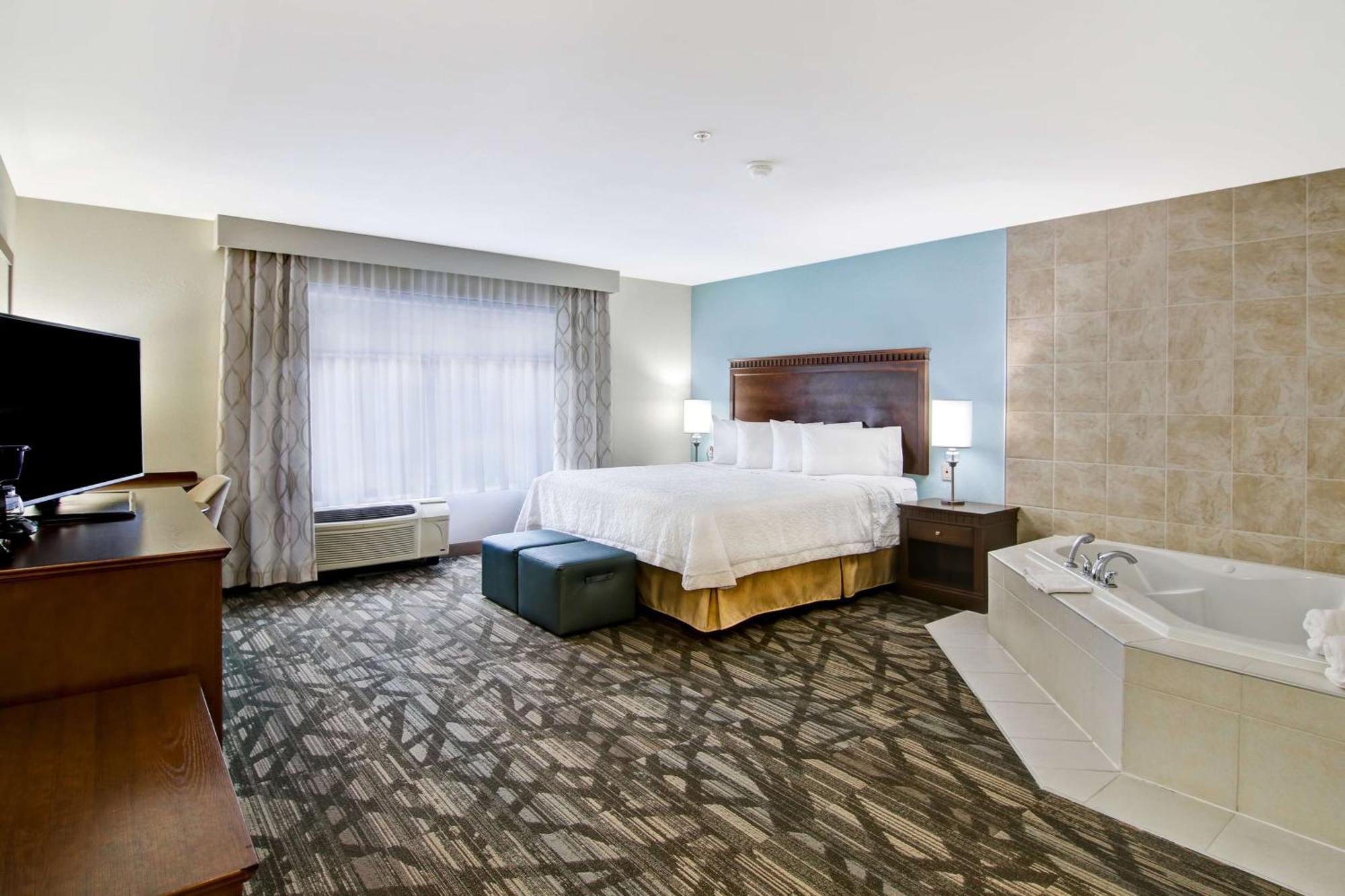 Hampton Inn & Suites Saint John Εξωτερικό φωτογραφία